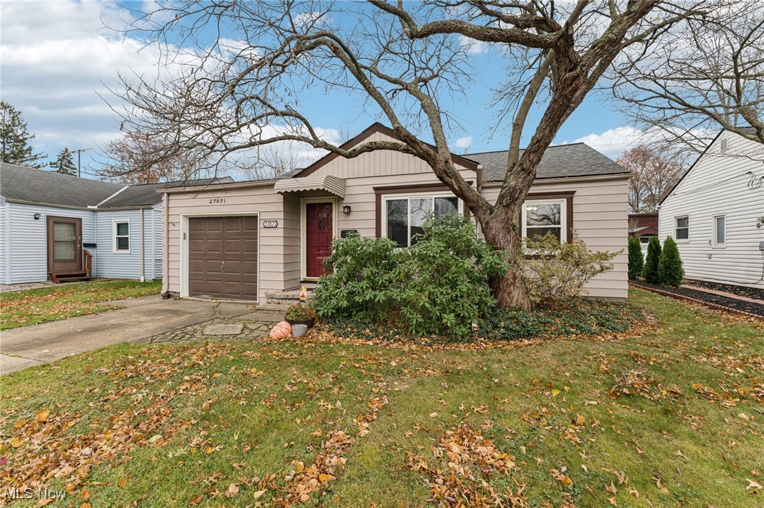 27871 Rexford Road Bay Village OH 44140