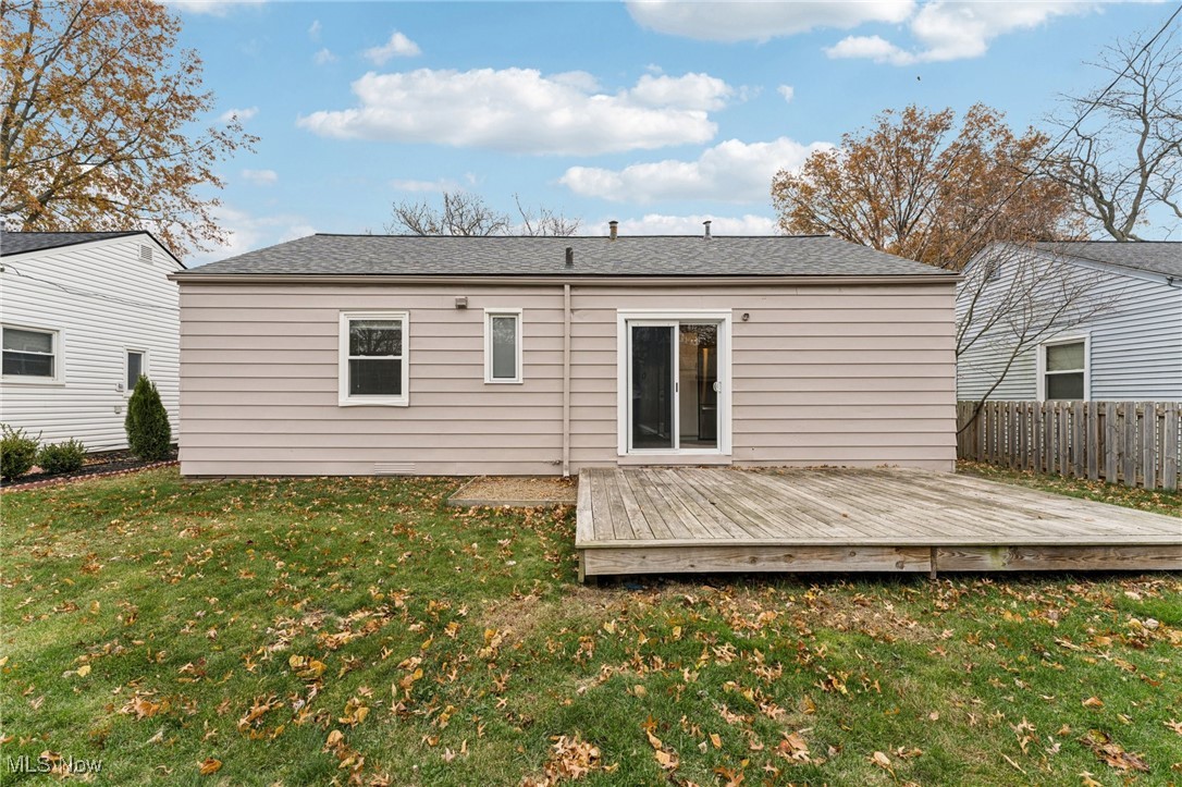 27871 Rexford Road Bay Village OH 44140