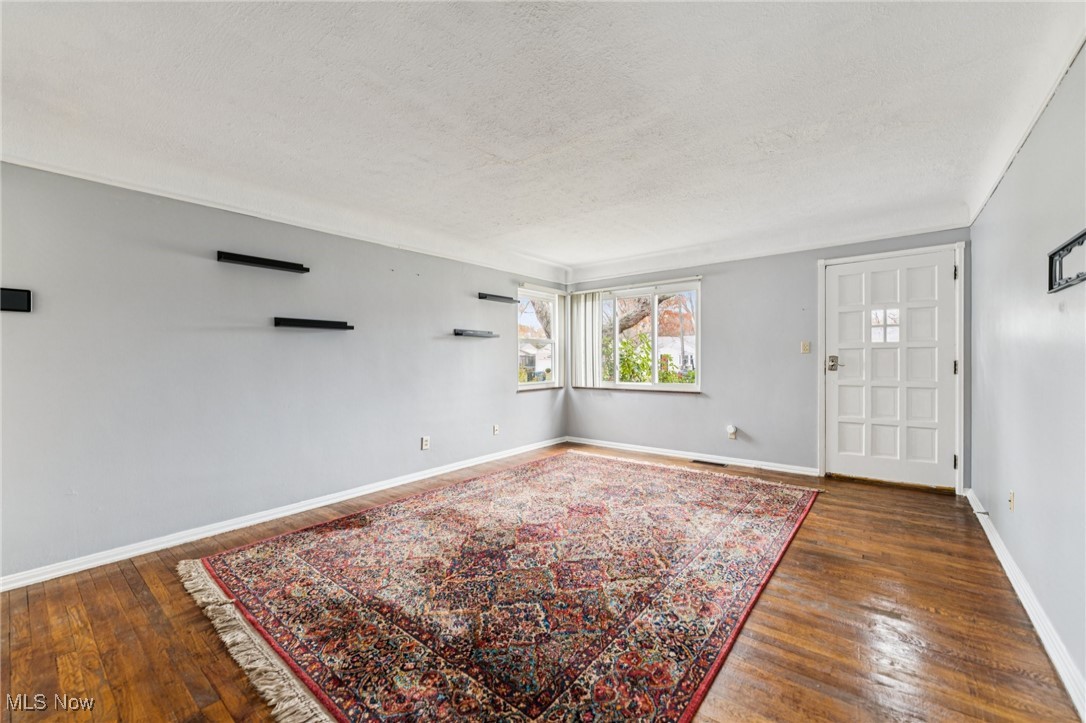 27871 Rexford Road Bay Village OH 44140