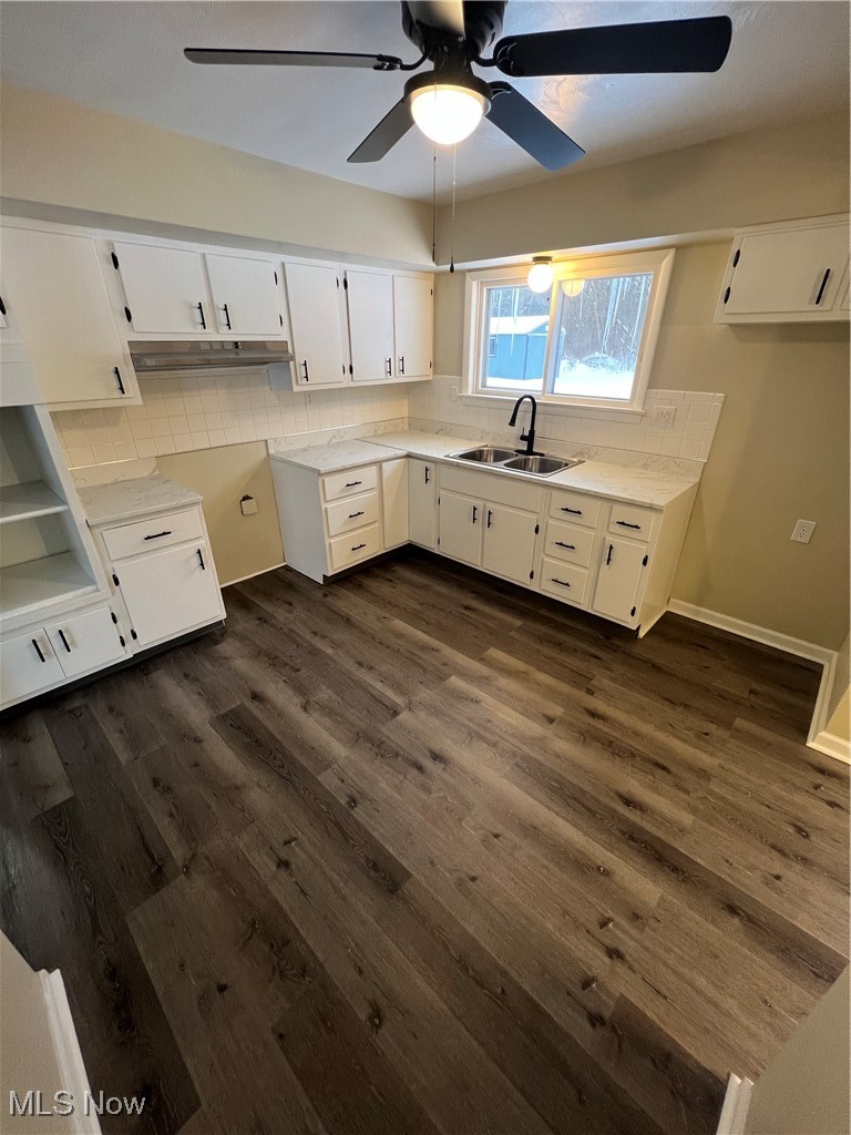 653 Chapel Lane Campbell OH 44405