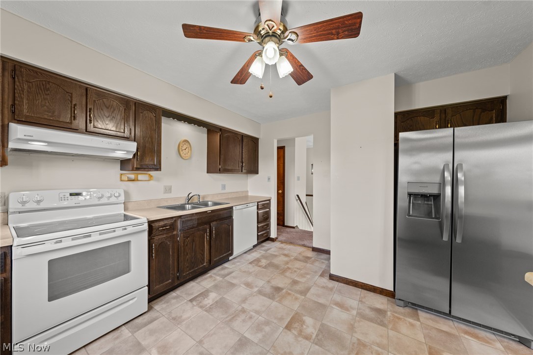 1901 Pleasant Valley Road Streetsboro OH 44241
