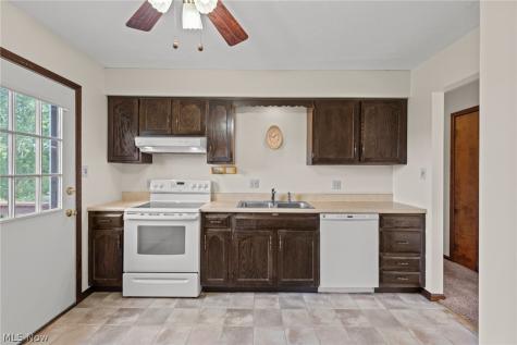 1901 Pleasant Valley Road Streetsboro OH 44241