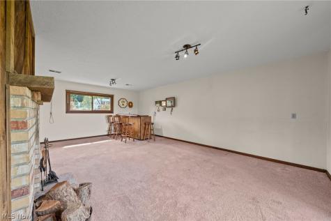 1901 Pleasant Valley Road Streetsboro OH 44241