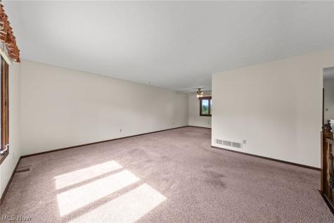 1901 Pleasant Valley Road Streetsboro OH 44241