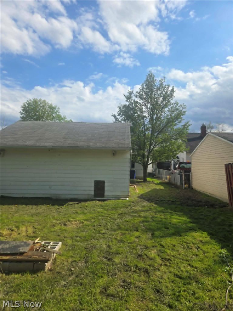 12812 Longmead Avenue Cleveland OH 44135