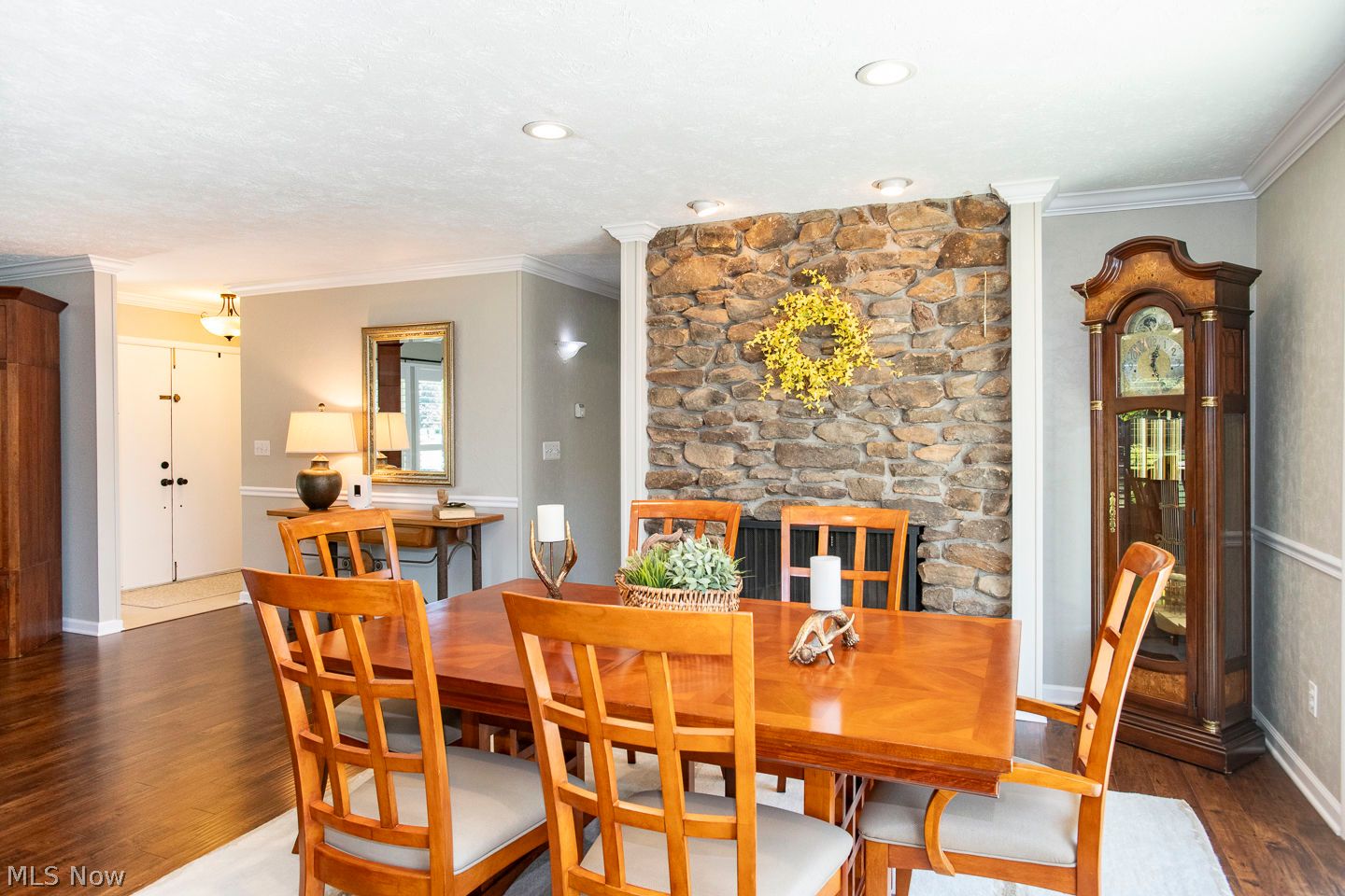 18377 Falling Water Road Strongsville OH 44136