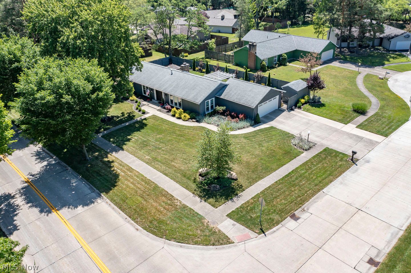 18377 Falling Water Road Strongsville OH 44136