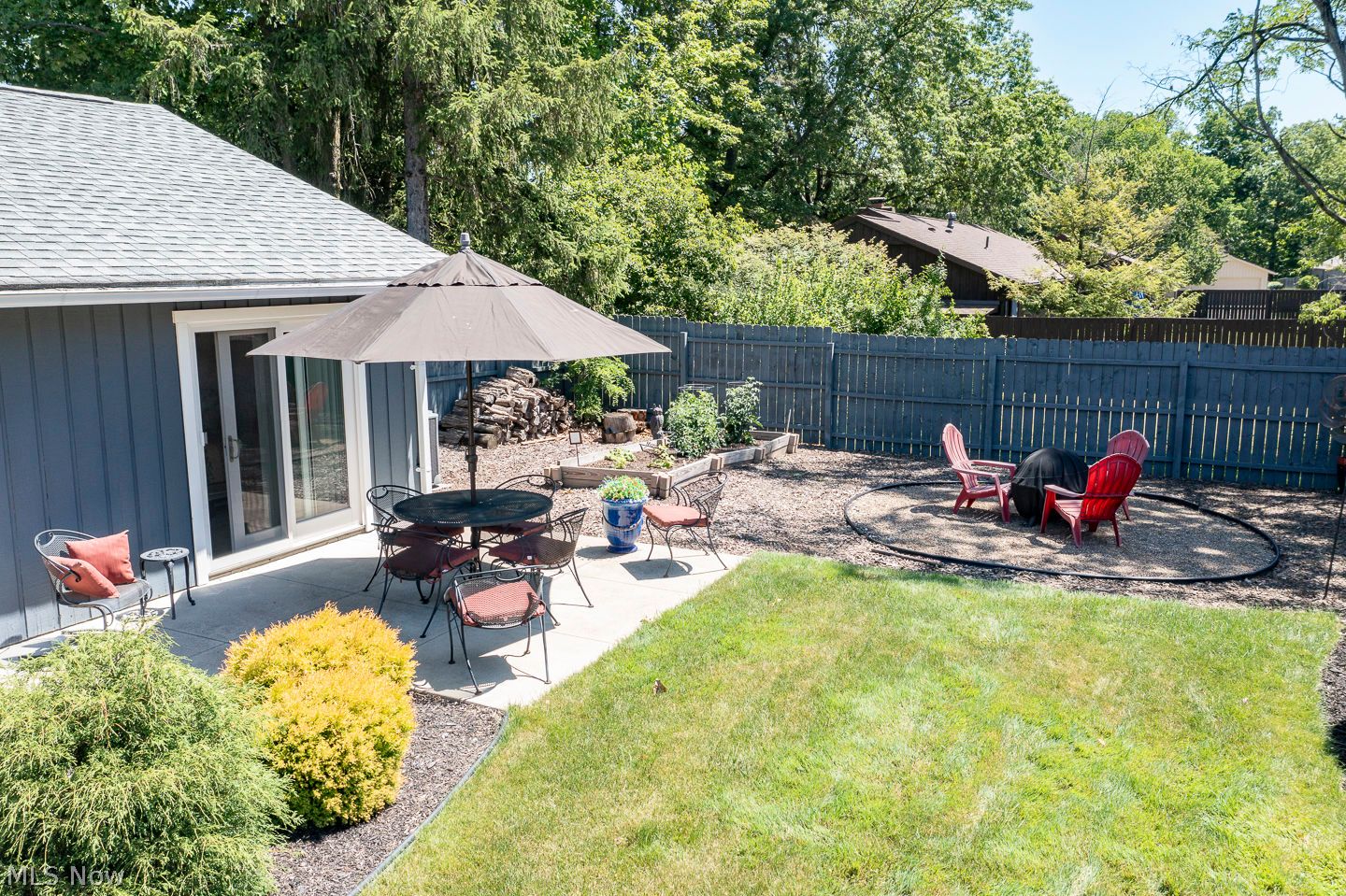 18377 Falling Water Road Strongsville OH 44136