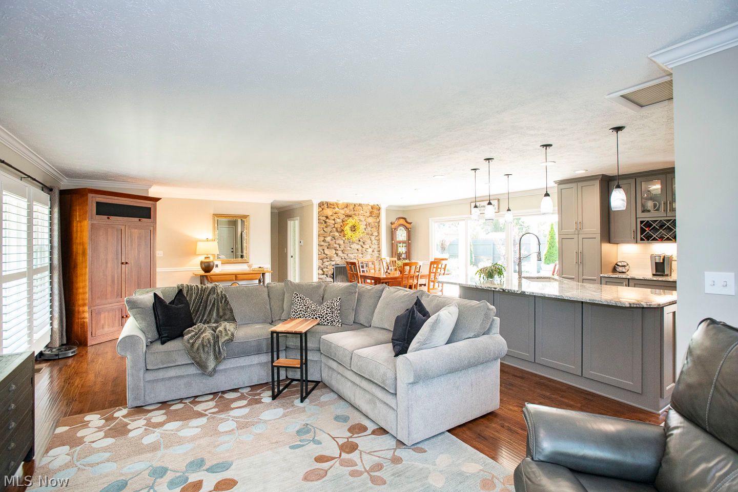 18377 Falling Water Road Strongsville OH 44136