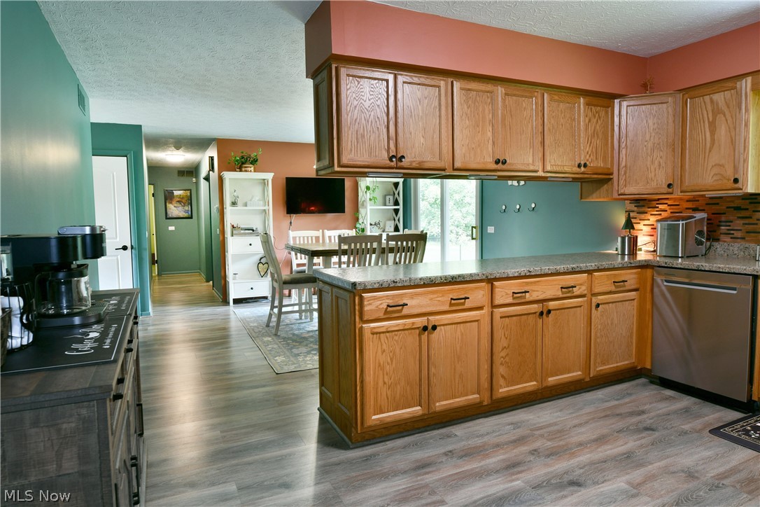 907 Center Street E Warren OH 44481
