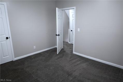 1866 E 31st Street Lorain OH 44055