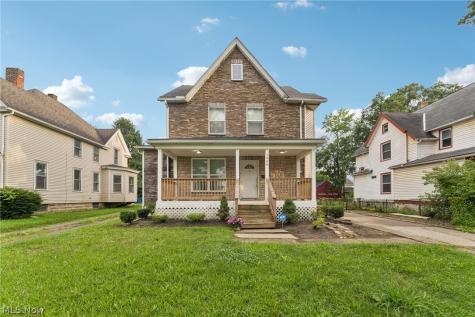 1866 E 31st Street Lorain OH 44055