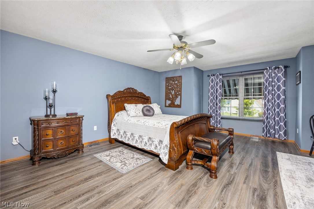 156 Halifax Lane Medina OH 44256
