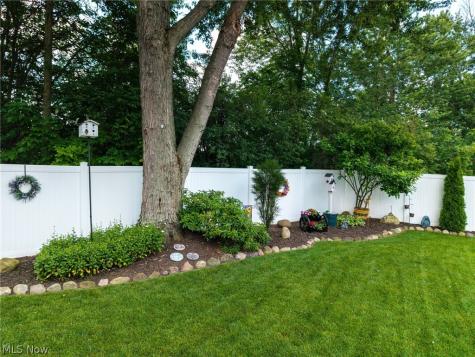 156 Halifax Lane Medina OH 44256