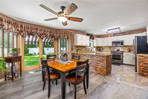 156 Halifax Lane Medina OH 44256