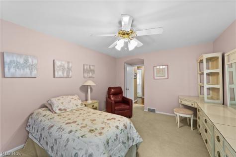 4450 Churchill Boulevard Cleveland OH 44118