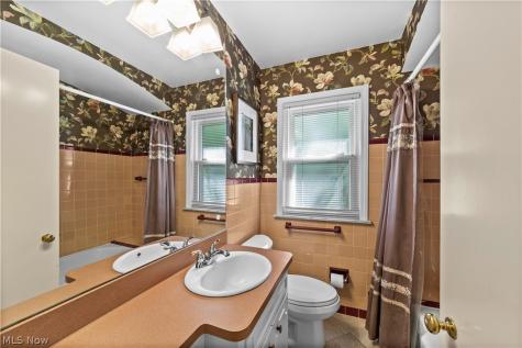 4450 Churchill Boulevard Cleveland OH 44118