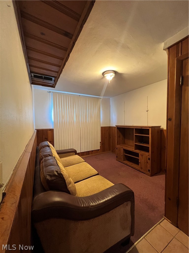 1559 Fairfax Road Akron OH 44313