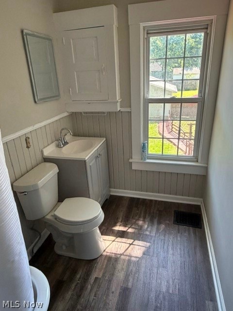664 N Ellsworth Avenue Salem OH 44460