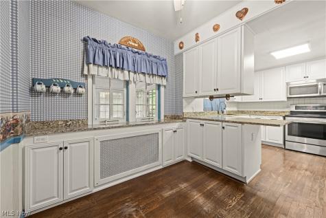 2573 Coventry Road Shaker Heights OH 44120