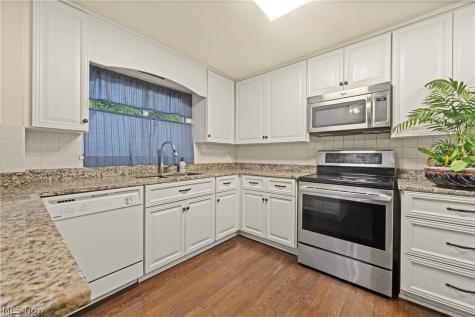 2573 Coventry Road Shaker Heights OH 44120