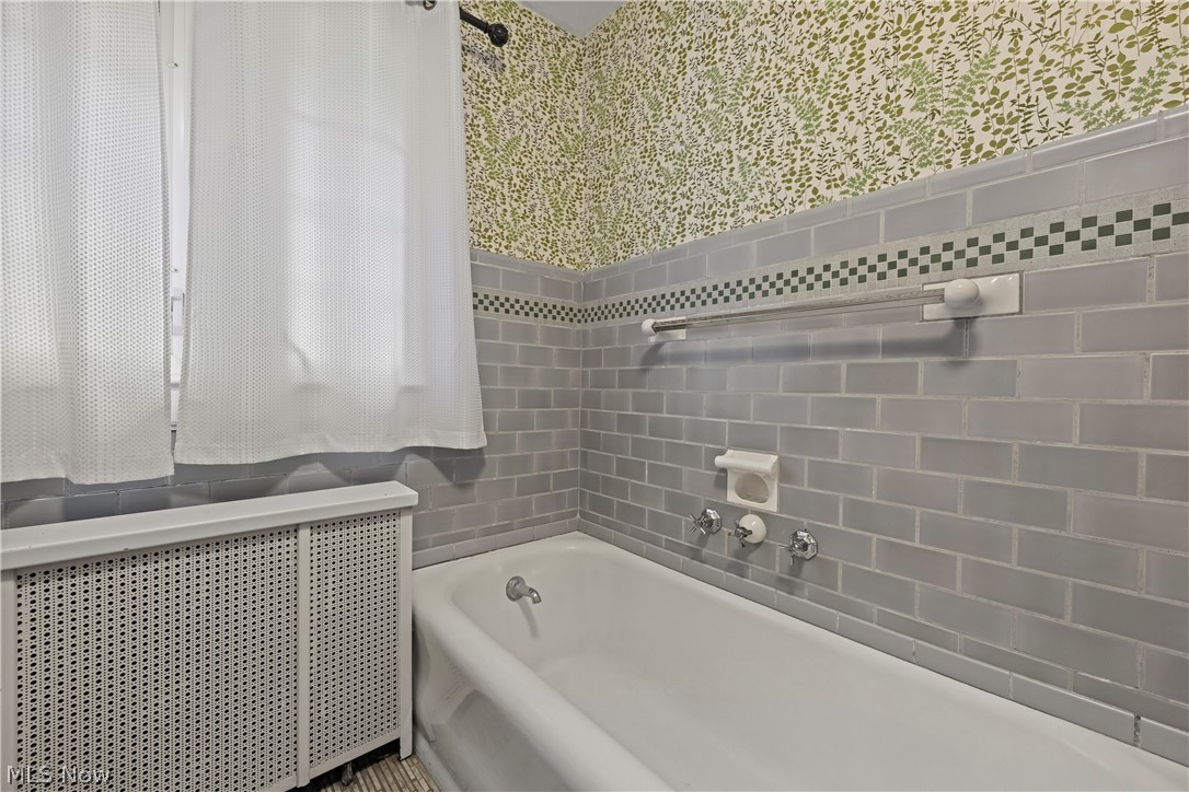 2573 Coventry Road Shaker Heights OH 44120
