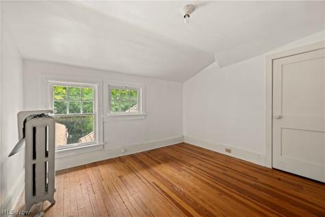 2573 Coventry Road Shaker Heights OH 44120