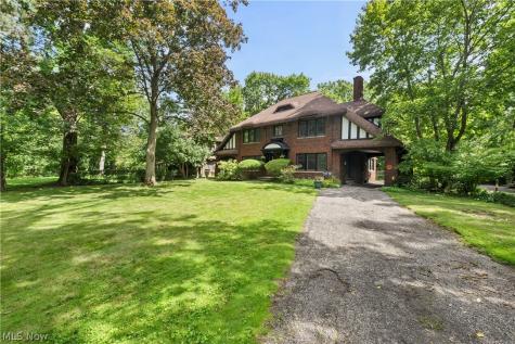 2573 Coventry Road Shaker Heights OH 44120