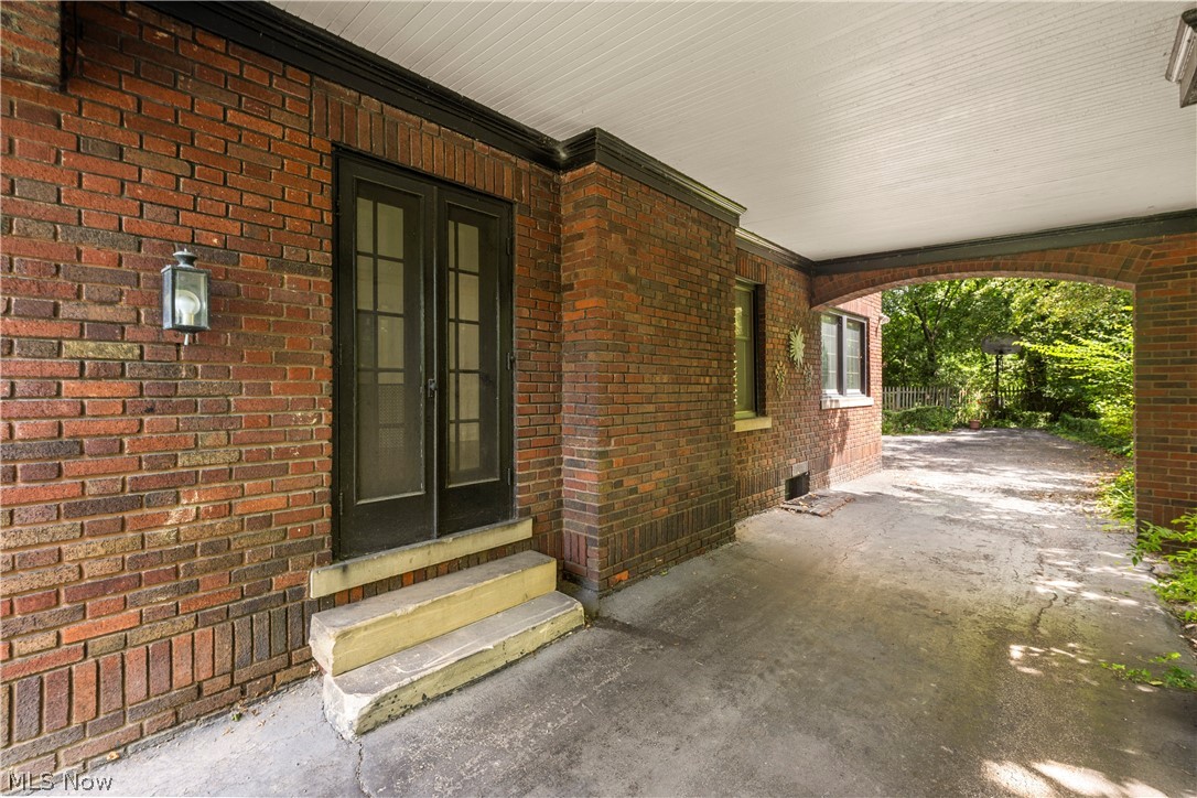 2573 Coventry Road Shaker Heights OH 44120