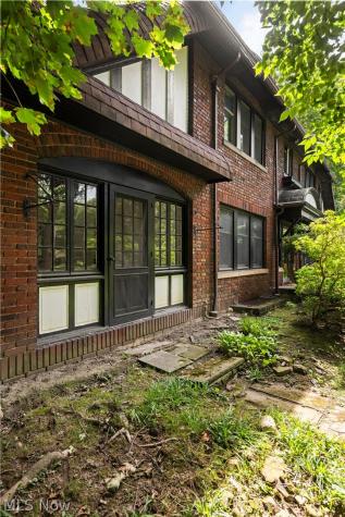 2573 Coventry Road Shaker Heights OH 44120