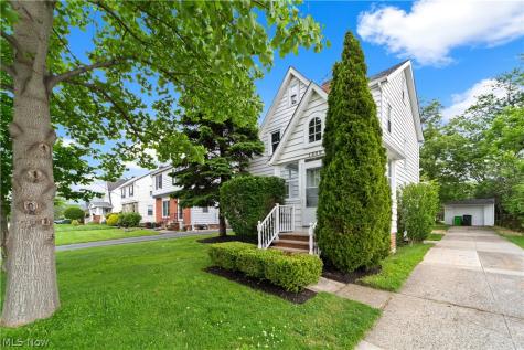 1409 Mayfield Ridge Road Mayfield Heights OH 44124