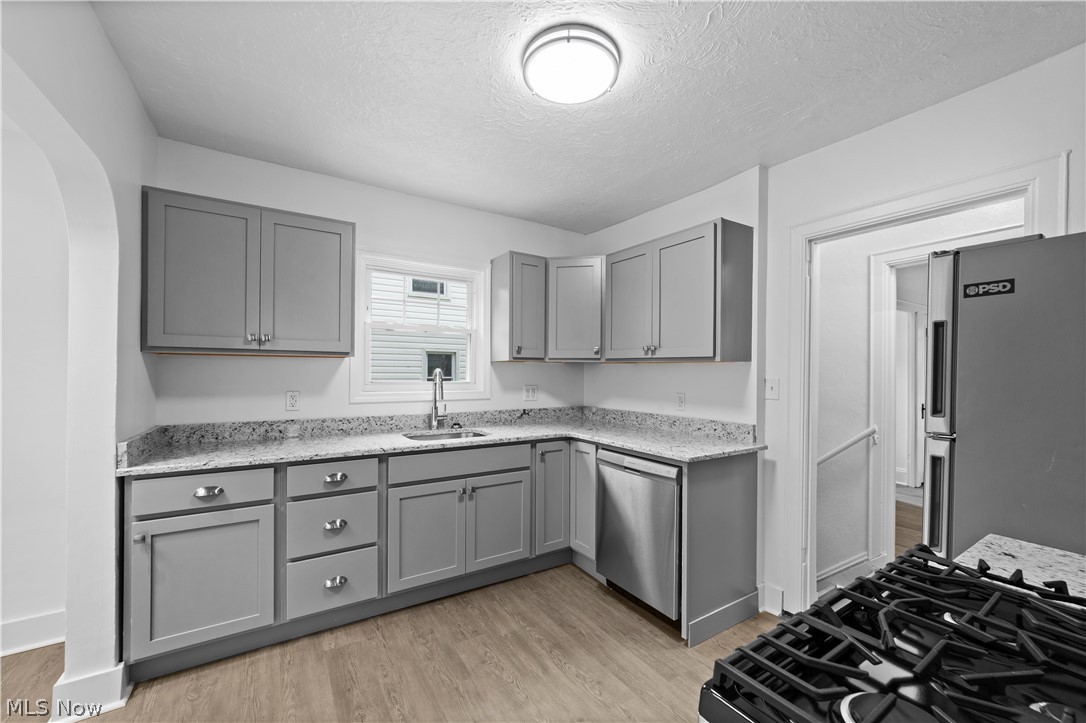 1409 Mayfield Ridge Road Mayfield Heights OH 44124