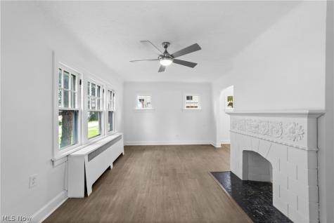 1409 Mayfield Ridge Road Mayfield Heights OH 44124