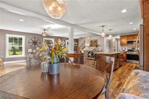 10333 Guilford Road Seville OH 44273