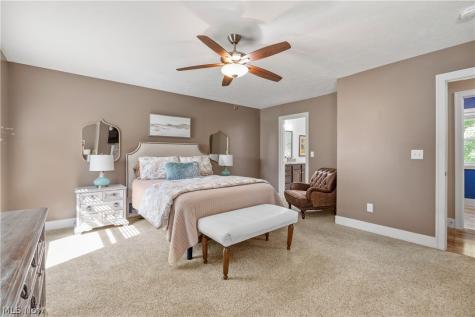 10333 Guilford Road Seville OH 44273