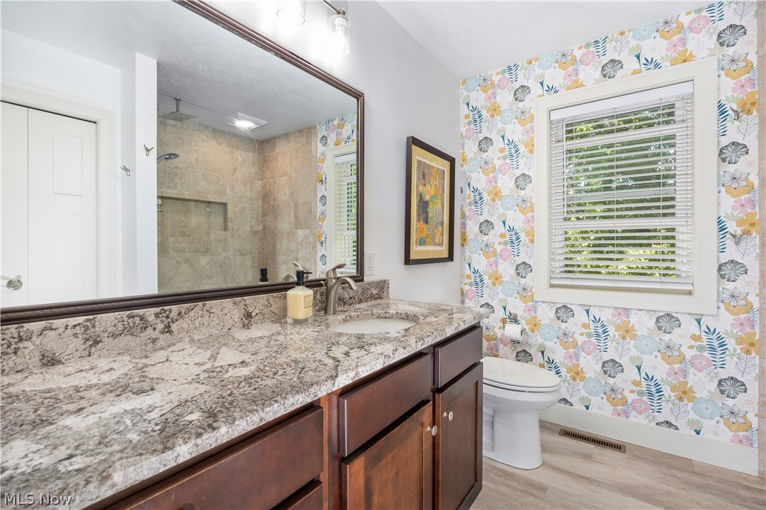 10333 Guilford Road Seville OH 44273