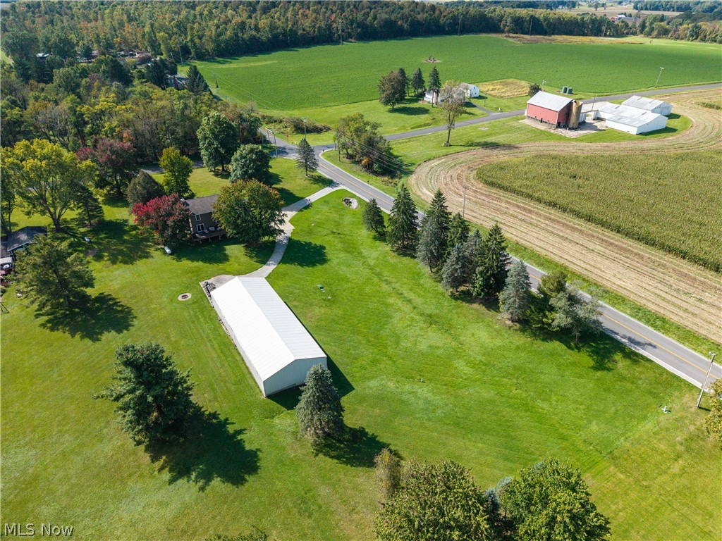 10333 Guilford Road Seville OH 44273