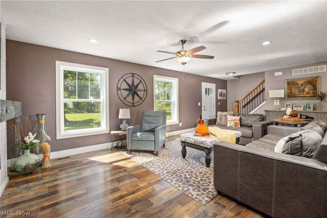 10333 Guilford Road Seville OH 44273