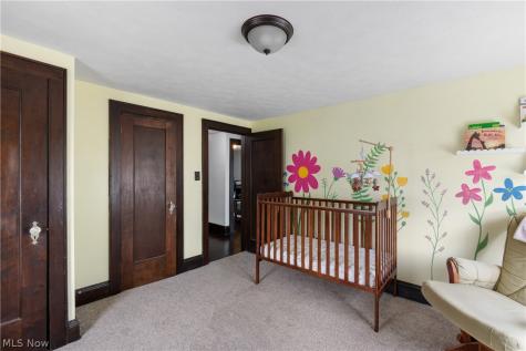 890 Winton Avenue Akron OH 44320