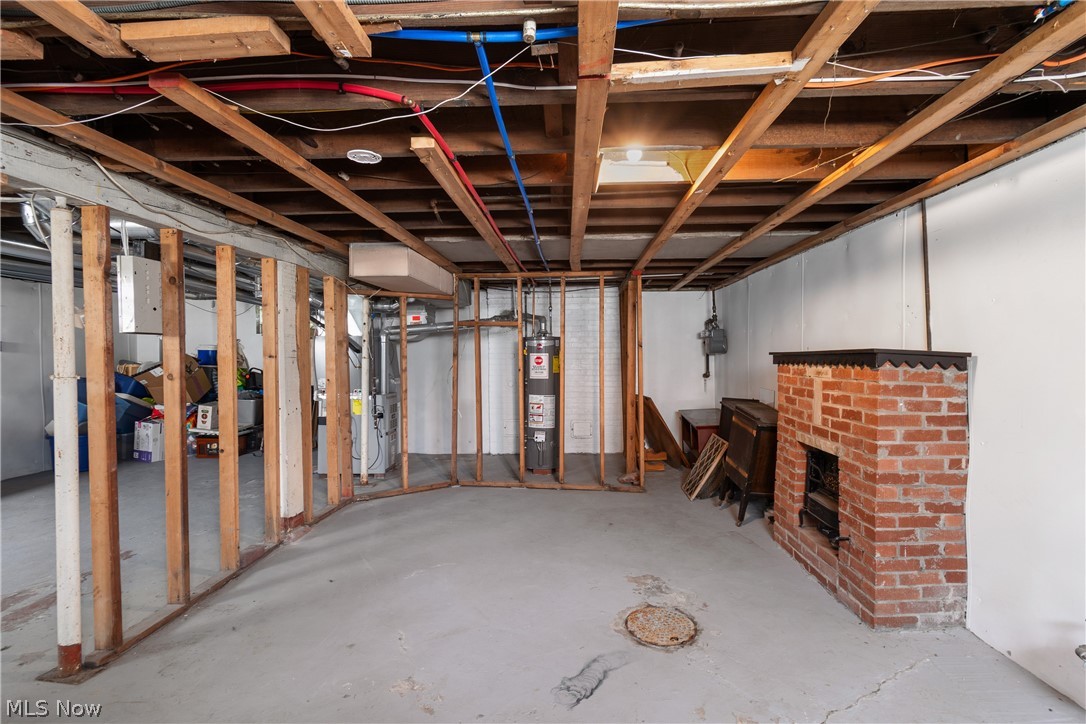 890 Winton Avenue Akron OH 44320