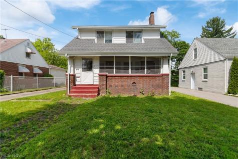 890 Winton Avenue Akron OH 44320