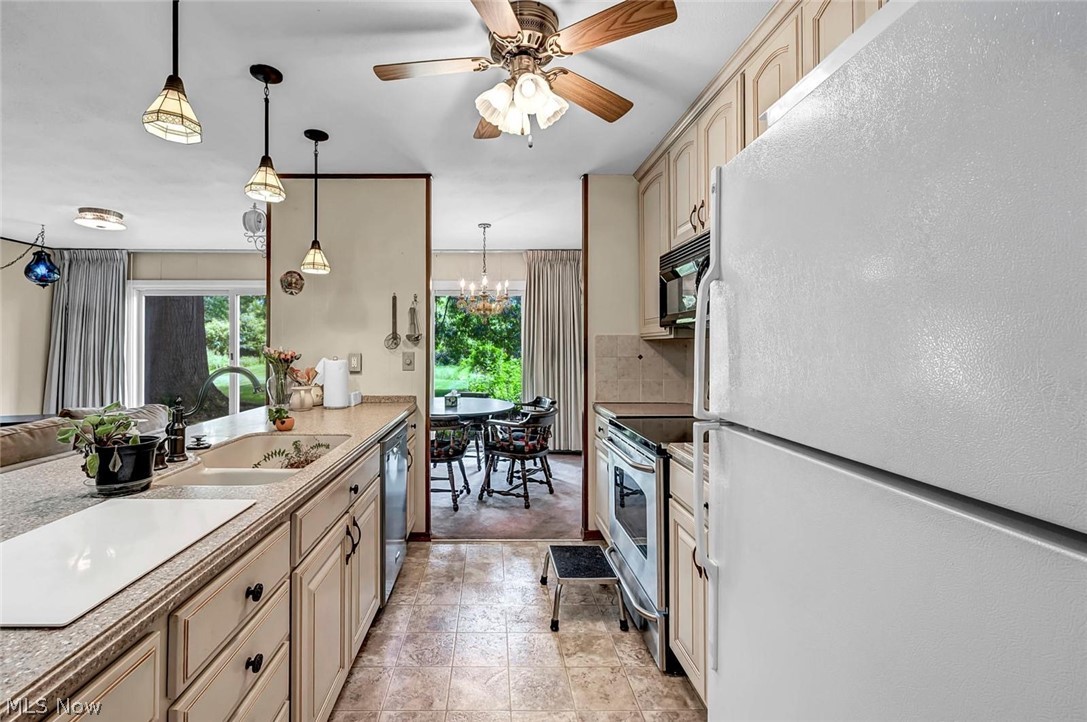 477 Cranston Drive Berea OH 44017