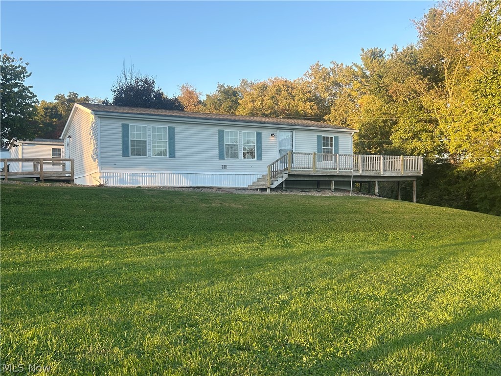 500 S Pleasant Grove Circle Zanesville OH 43701