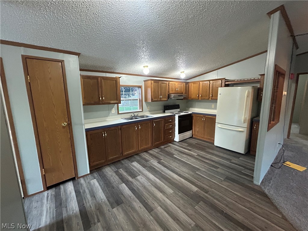 500 S Pleasant Grove Circle Zanesville OH 43701