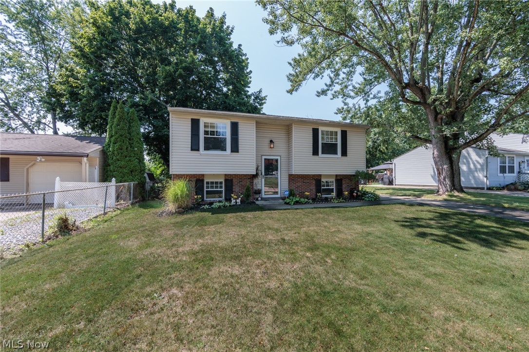 1404 Kendale Drive Akron OH 44314
