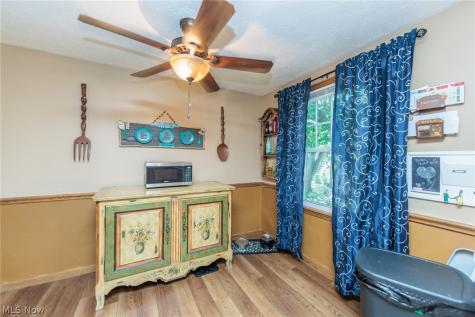 1404 Kendale Drive Akron OH 44314