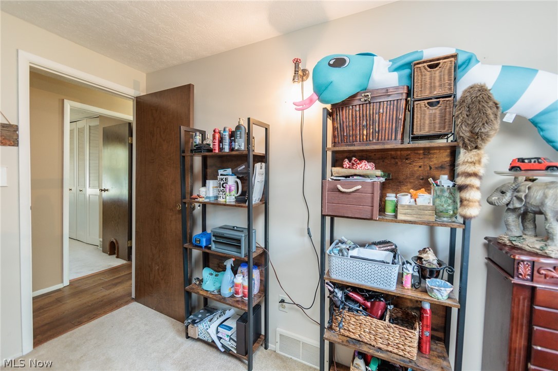 1404 Kendale Drive Akron OH 44314