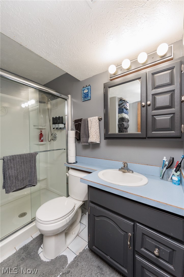 1404 Kendale Drive Akron OH 44314