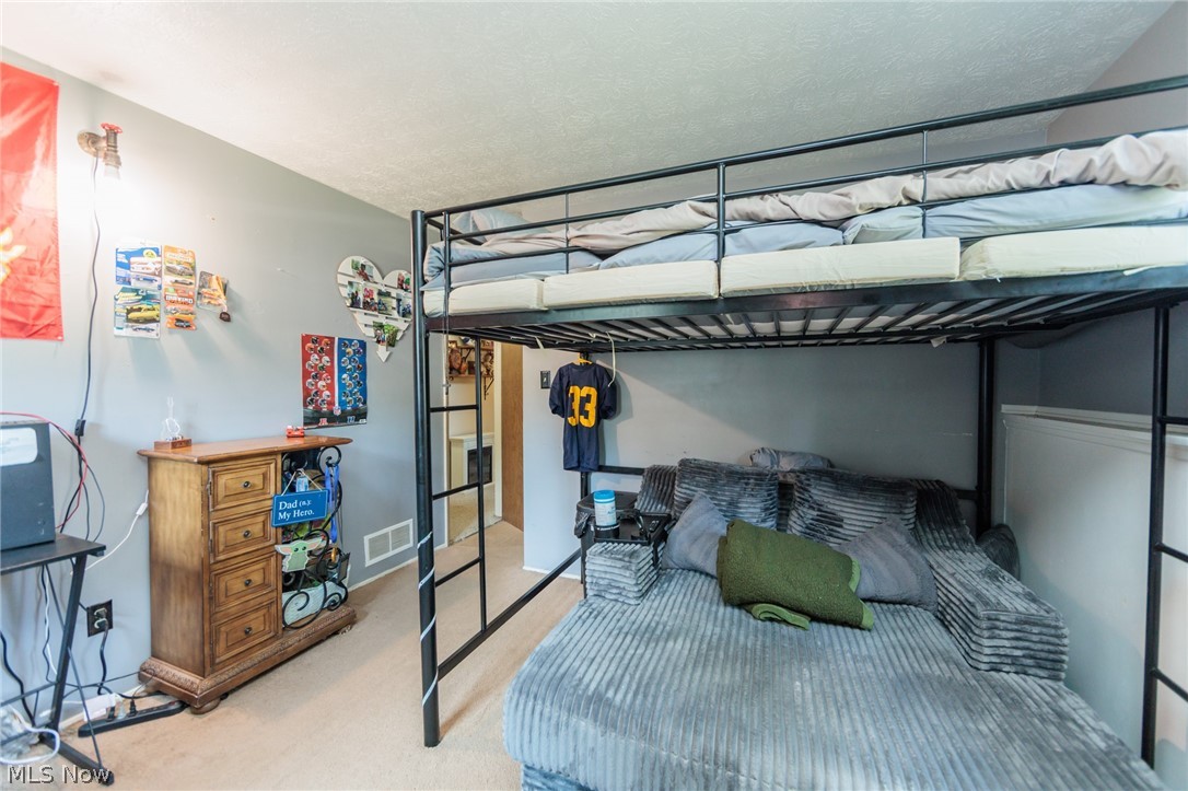 1404 Kendale Drive Akron OH 44314