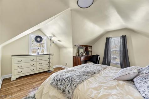 24220 Bruce Road Bay Village OH 44140